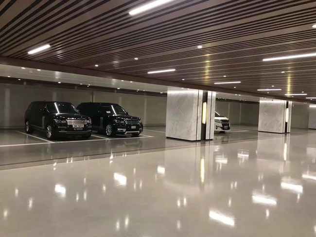 車庫地坪