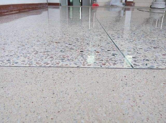 無機磨石