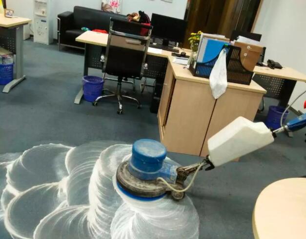 混紡地毯清洗