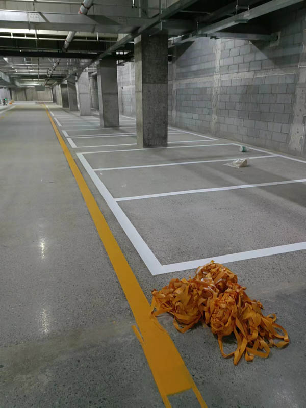 車位劃線