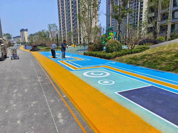 瀝青路面改色